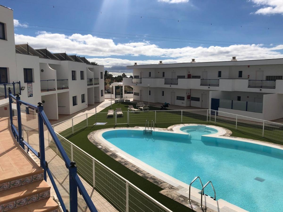Apartamento Vilem & Piscina, Wi-Fi Costa Calma Exteriör bild