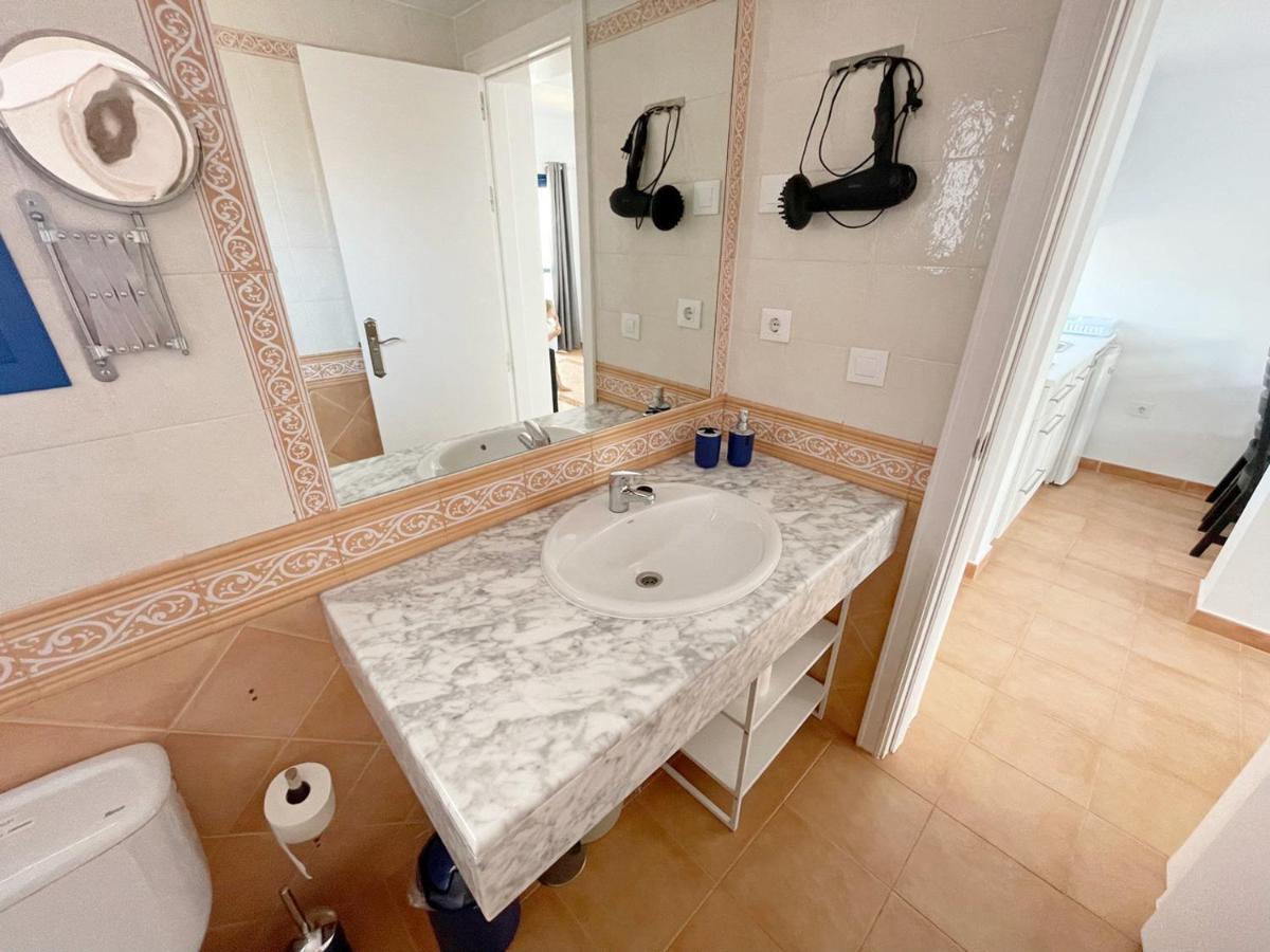 Apartamento Vilem & Piscina, Wi-Fi Costa Calma Exteriör bild