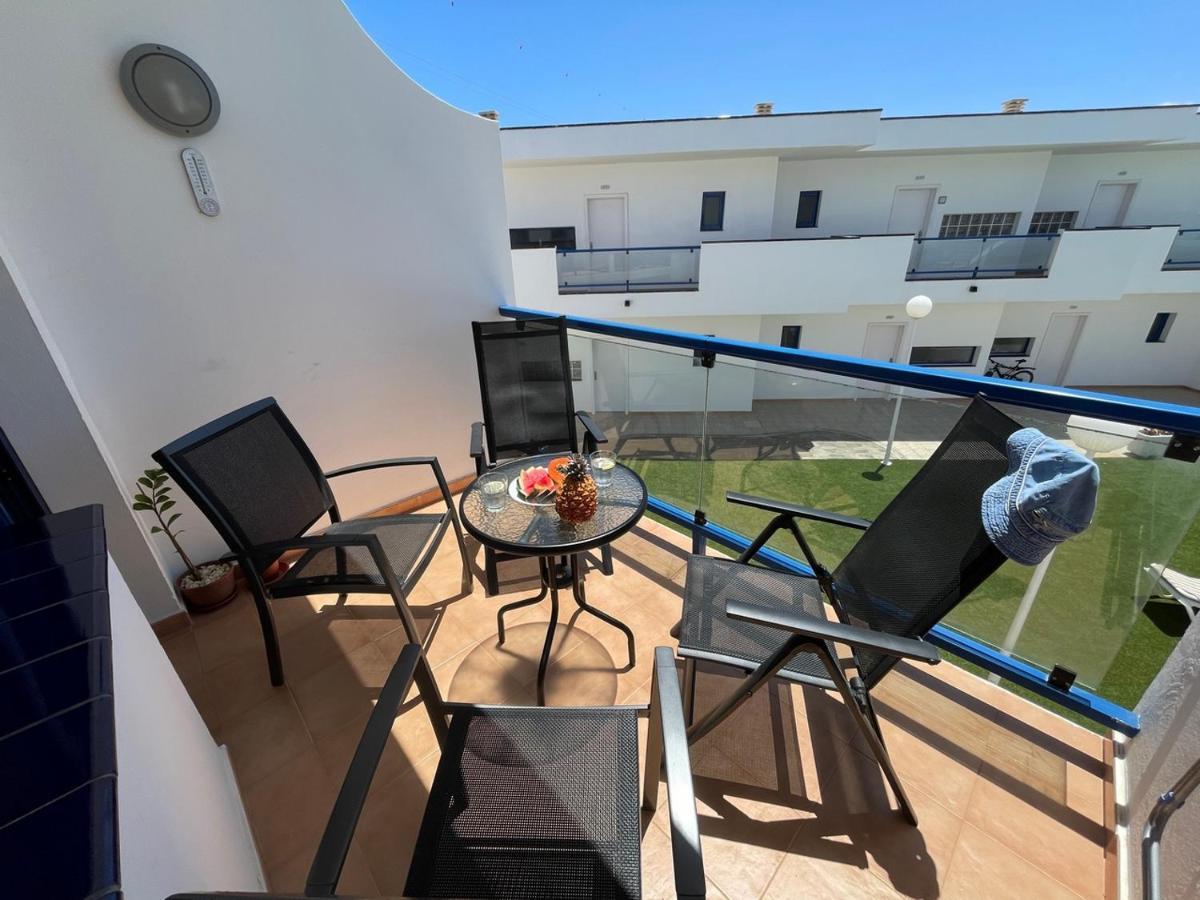 Apartamento Vilem & Piscina, Wi-Fi Costa Calma Exteriör bild
