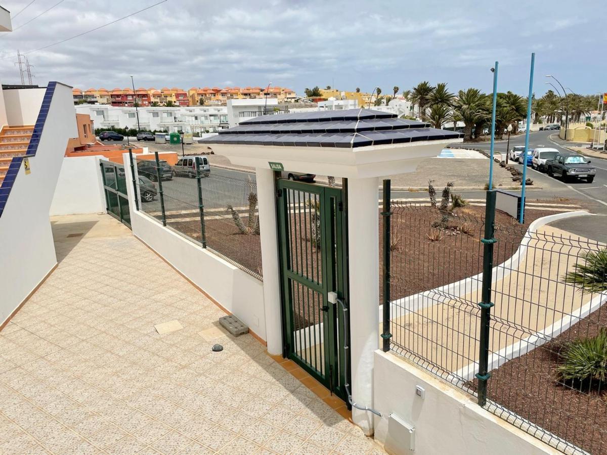 Apartamento Vilem & Piscina, Wi-Fi Costa Calma Exteriör bild